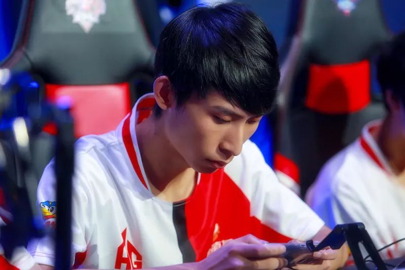是一个全新